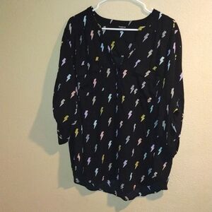 Black Torrid Harper Top with Colorful Lighting Bolts and 3/4 Slee…